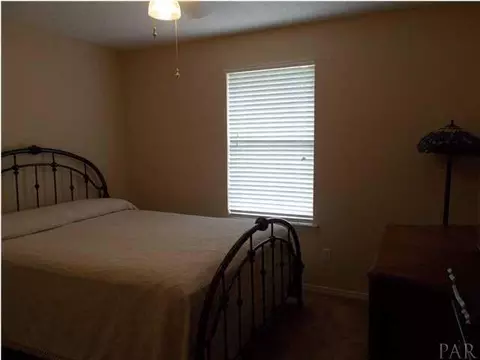 5474 Chantilly Cir, Milton, FL 32583 photo 13