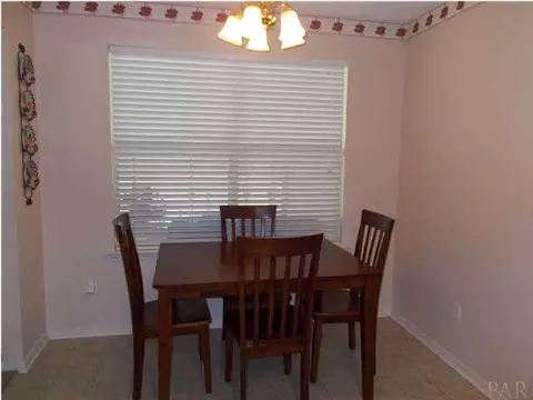 5474 Chantilly Cir, Milton, FL 32583 photo 7