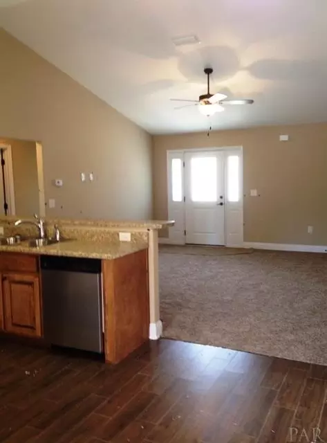 4812 Covenant Cir, Pace, FL 32571 photo 10