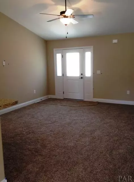 4812 Covenant Cir, Pace, FL 32571 photo 5
