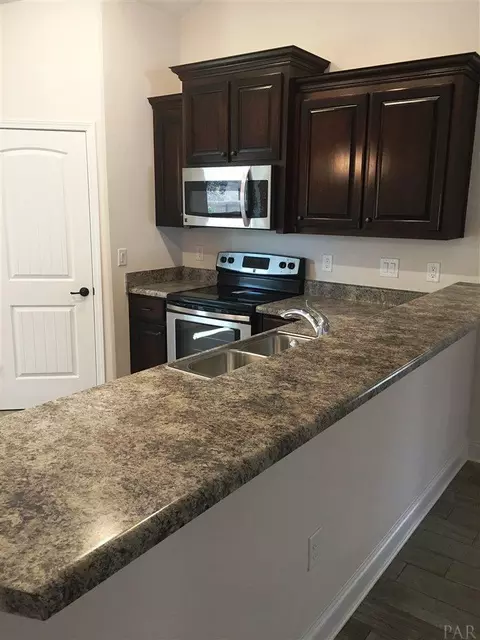 4978 Covenant Cir, Pace, FL 32571 photo 9