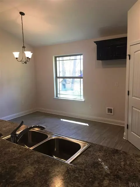 4978 Covenant Cir, Pace, FL 32571 photo 6