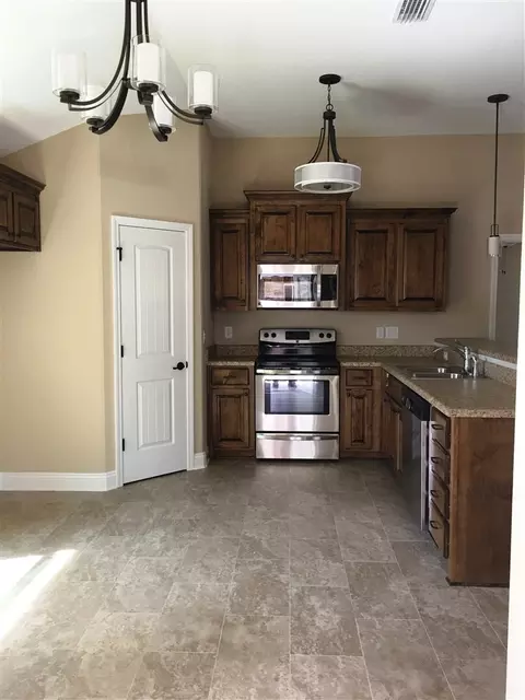 4994 Covenant Cir, Pace, FL 32571 photo 4