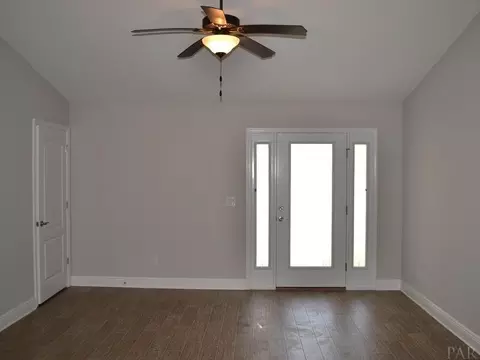 5018 Covenant Cir, Pace, FL 32571 photo 13