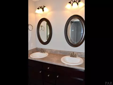5018 Covenant Cir, Pace, FL 32571 photo 18