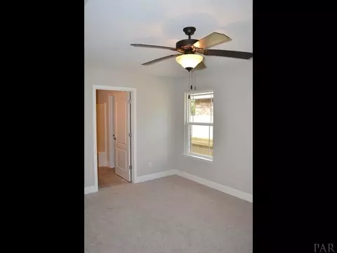 5018 Covenant Cir, Pace, FL 32571 photo 16
