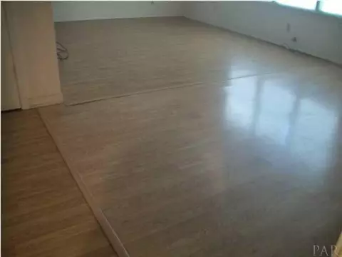 5560 Birch St, Milton, FL 32570 photo 3