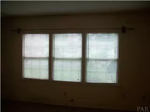 5560 Birch St, Milton, FL 32570 photo 11