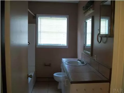 5560 Birch St, Milton, FL 32570 photo 8