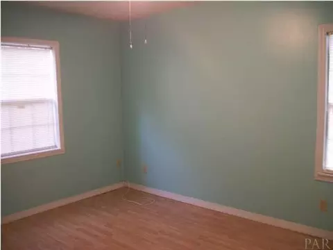 5560 Birch St, Milton, FL 32570 photo 9
