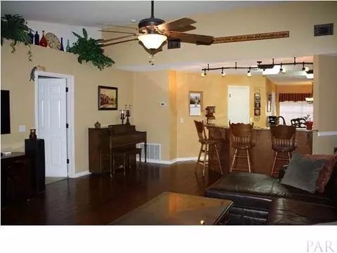5448 Woodsman Dr, Pace, FL 32571 photo 4