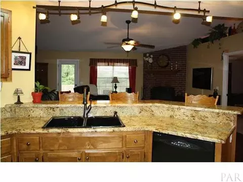 5448 Woodsman Dr, Pace, FL 32571 photo 6