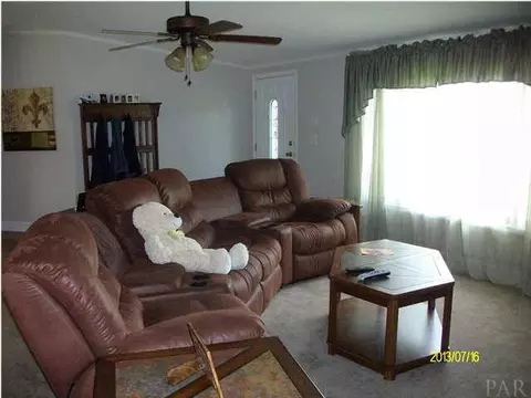 10539 Bernice Rd, Milton, FL 32583 photo 5