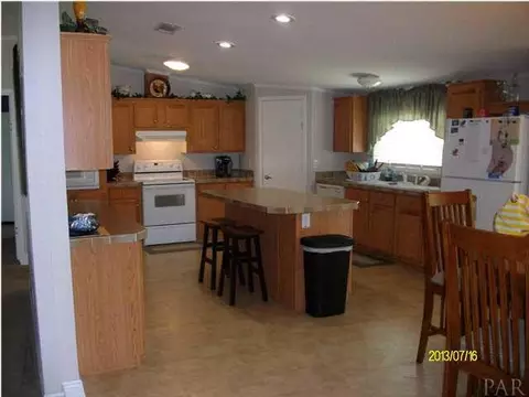 10539 Bernice Rd, Milton, FL 32583 photo 1