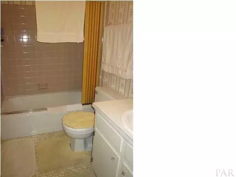 5225 Meadows Dr, Jay, FL 32565 photo 7