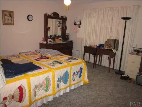 5225 Meadows Dr, Jay, FL 32565 photo 5