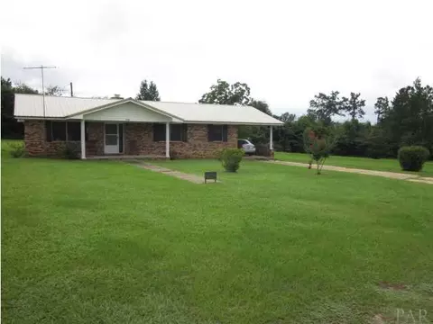 5225 Meadows Dr, Jay, FL 32565 photo 1
