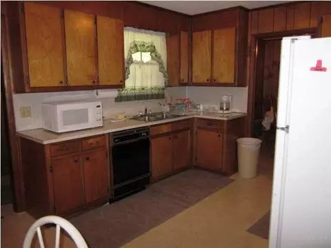 5225 Meadows Dr, Jay, FL 32565 photo 3