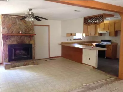 4268 Sablan Ln, Milton, FL 32583 photo 2