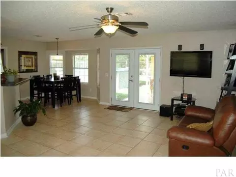 205 Clearfield Dr, Cantonment, FL 32533 photo 3