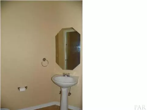 4784 Timber Ridge Dr, Pace, FL 32571 photo 3