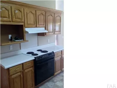 4645 Ridge Pointe Dr, Pace, FL 32571 photo 6