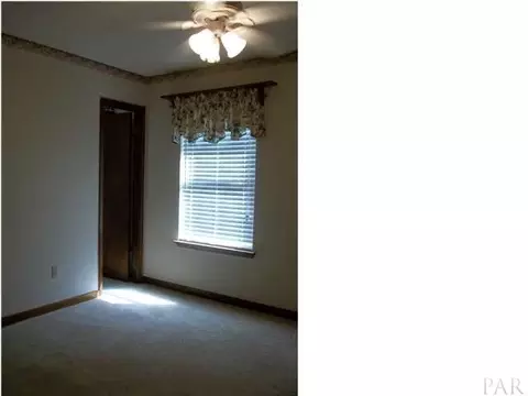 5346 Jenny Cir, Pace, FL 32571 photo 3