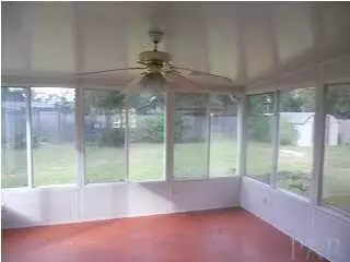 6414 Barnes St, Milton, FL 32570 photo 8