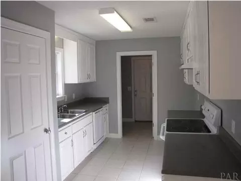 4148 Regency Dr, Pace, FL 32571 photo 8