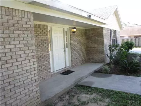 4148 Regency Dr, Pace, FL 32571 photo 3