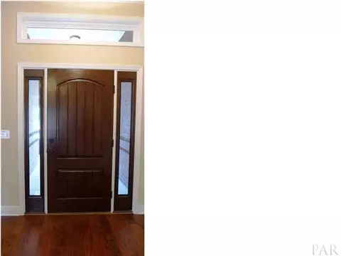 4227 Twelve Oaks Dr, Pace, FL 32571 photo 2