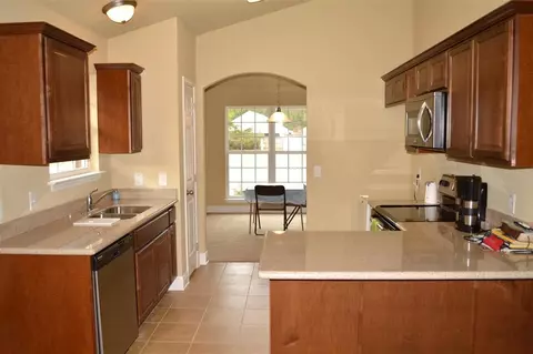 3877 Throne Ct, Milton, FL 32583 photo 5