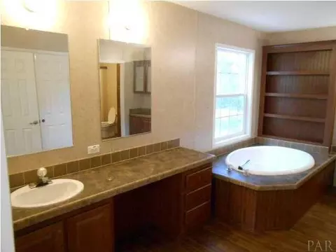 5248 Madison Ave, Pace, FL 32571 photo 8