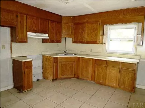 4698 Pine Lane Dr, Pace, FL 32571 photo 4