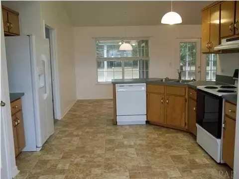 6325 Jason Dr, Milton, FL 32570 photo 5