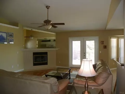 4975 Timber Ridge Dr, Pace, FL 32571 photo 3