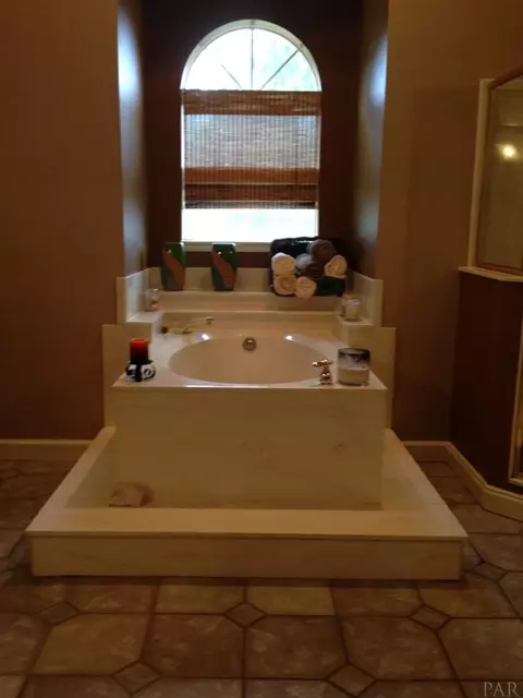 3444 Argyle Dr, Pace, FL 32571 photo 3