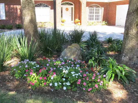 2988 Greystone Dr, Pace, FL 32571 photo 2