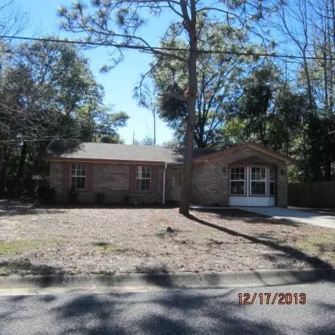 5973 Queen St, Milton, FL 32570 photo 1