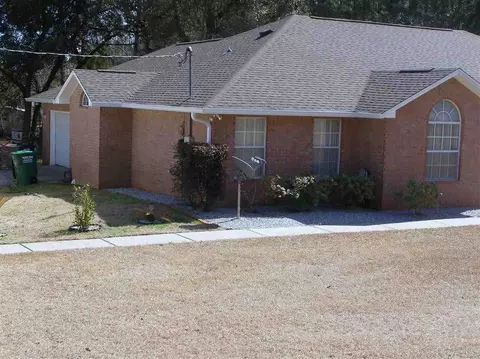 5304 Emerald Dr, Pace, FL 32571 photo 17
