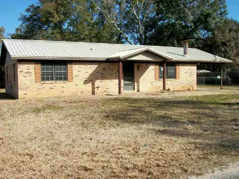 4836 Friendly St, Pace, FL 32571 photo 1