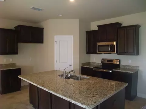 4773 Haggerty Ln, Pace, FL 32571 photo 7