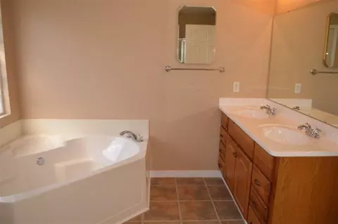 5613 Michael Dr, Milton, FL 32583 photo 14