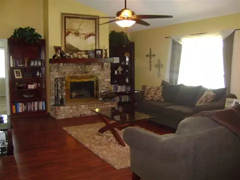 1646 Eagle Ter, Cantonment, FL 32533 photo 4