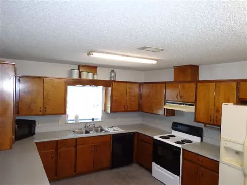 7700 Springhill Rd, Milton, FL 32570 photo 4