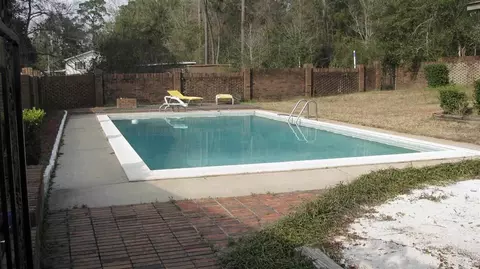240 Saddle Dr, Cantonment, FL 32533 photo 4