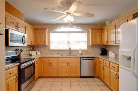 5028 Ponitz Pkwy, Pace, FL 32571 photo 13
