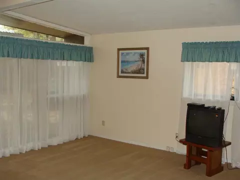 6433 Berryhill Rd, Milton, FL 32570 photo 4