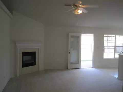 6130 Jameson Cr, Pace, FL 32571 photo 2