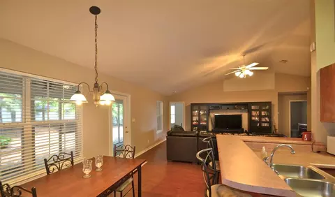 4113 Willis Way, Milton, FL 32583 photo 9